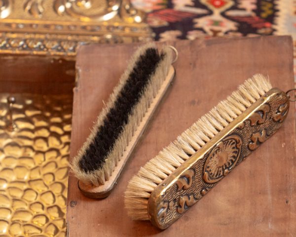 A Brass Dutch Cushion Mirror Brush Mirror , C. 1900 - Image 5