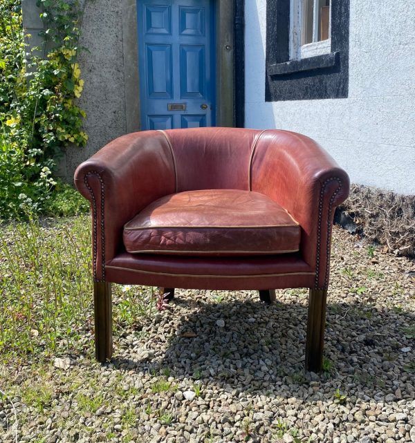 A Fine Pair of Leather Tub Chairs, C. 1950/60 - Image 2